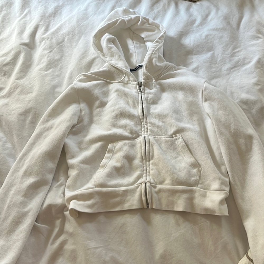 Brandy Melville cropped hoodie